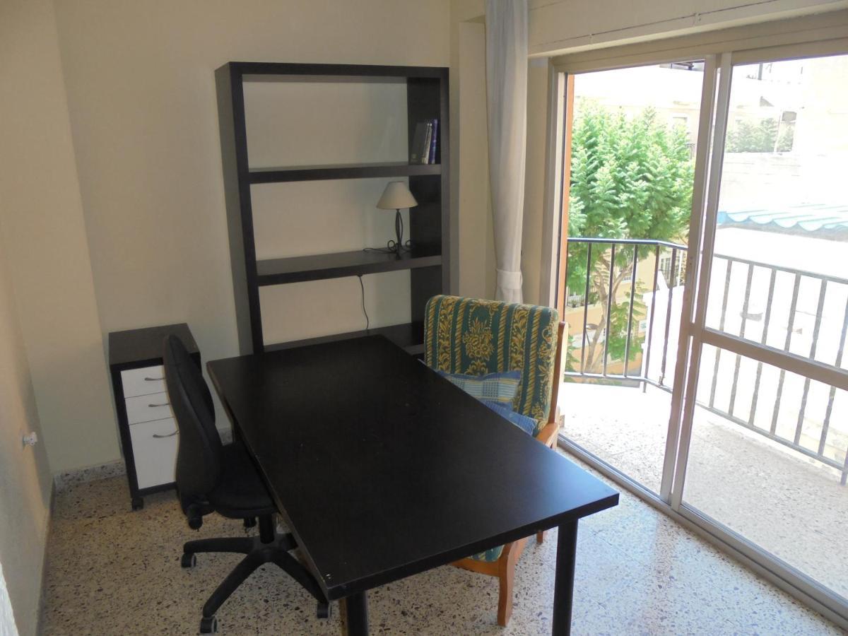 Vivienda Turistica Argollones Apartment Almeria Ngoại thất bức ảnh