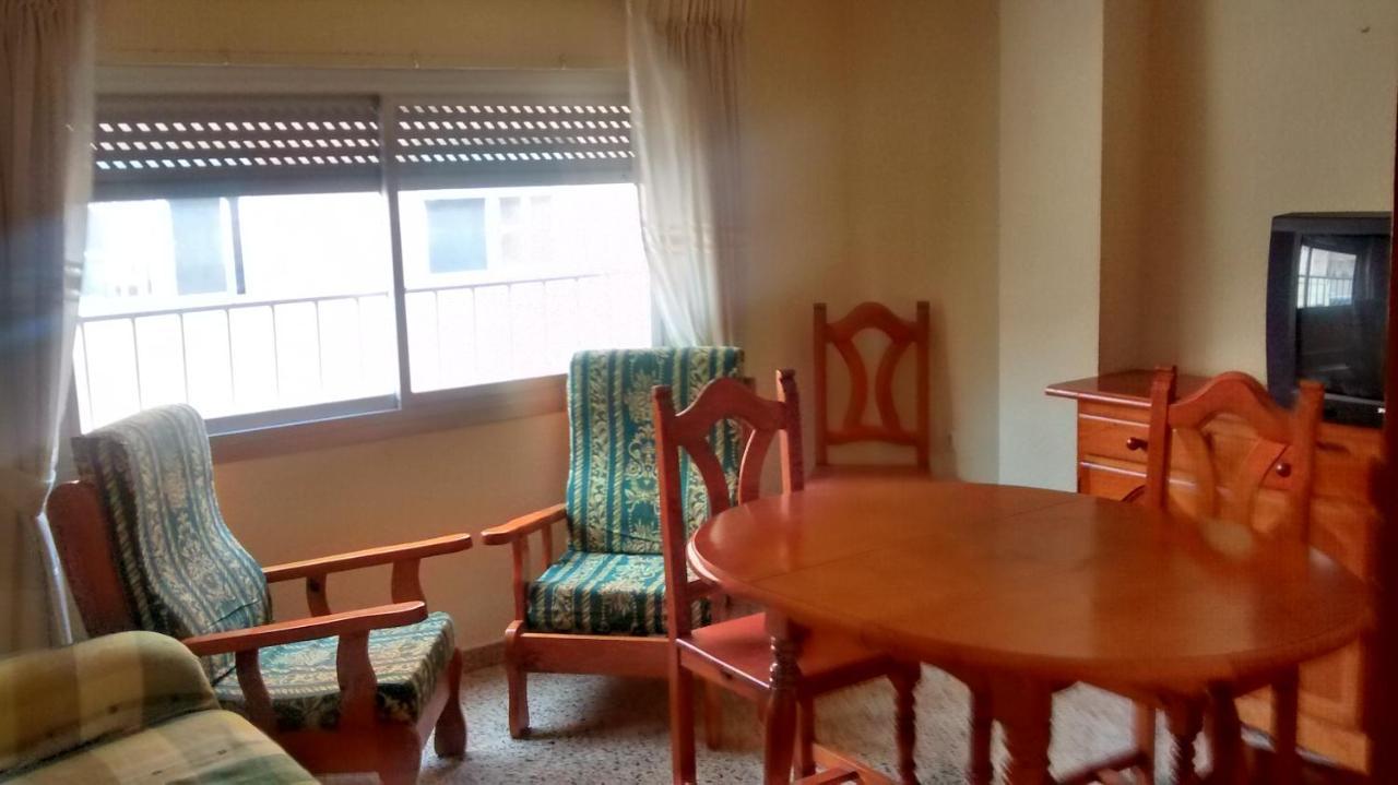 Vivienda Turistica Argollones Apartment Almeria Ngoại thất bức ảnh